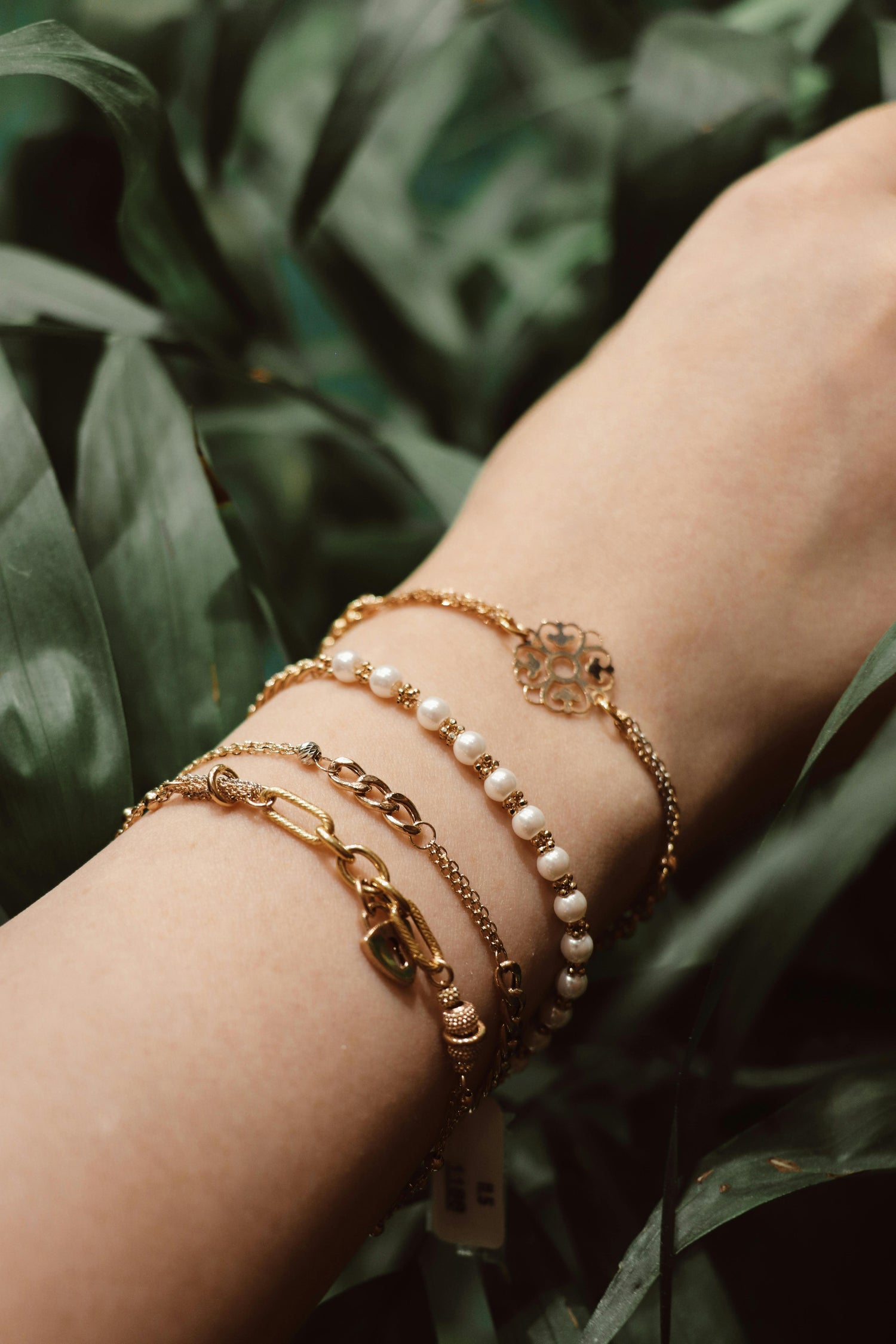💎 Bracelets