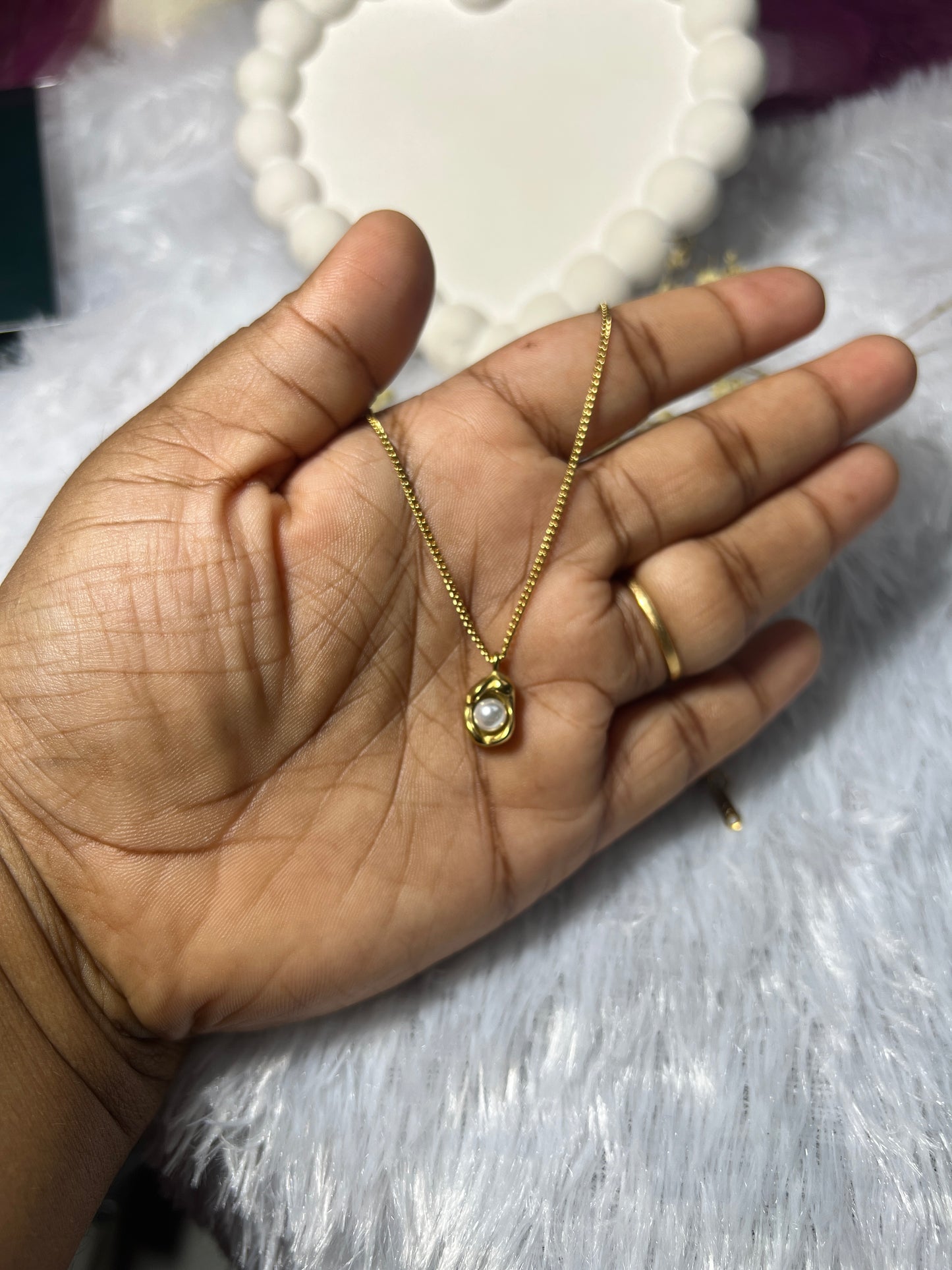 Pearl attached pendent