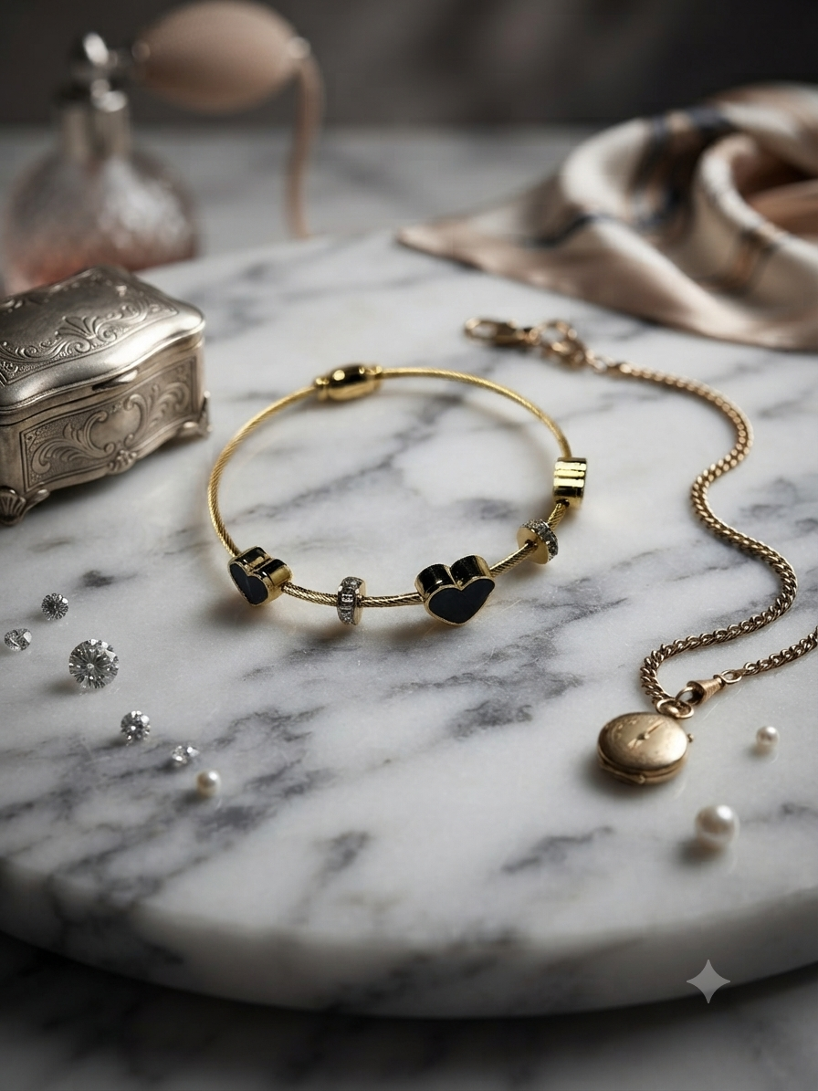 Heart theam magnetic bangle
