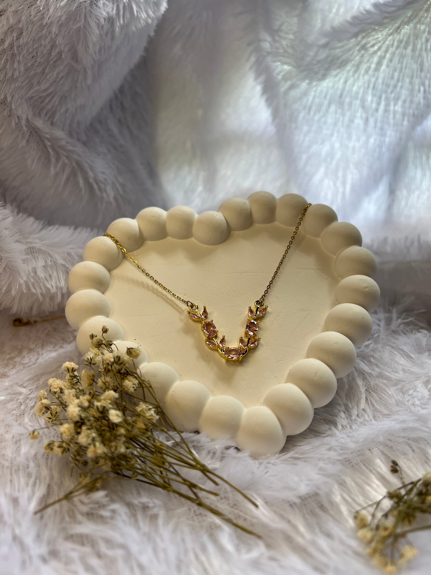Pink tulip chain 