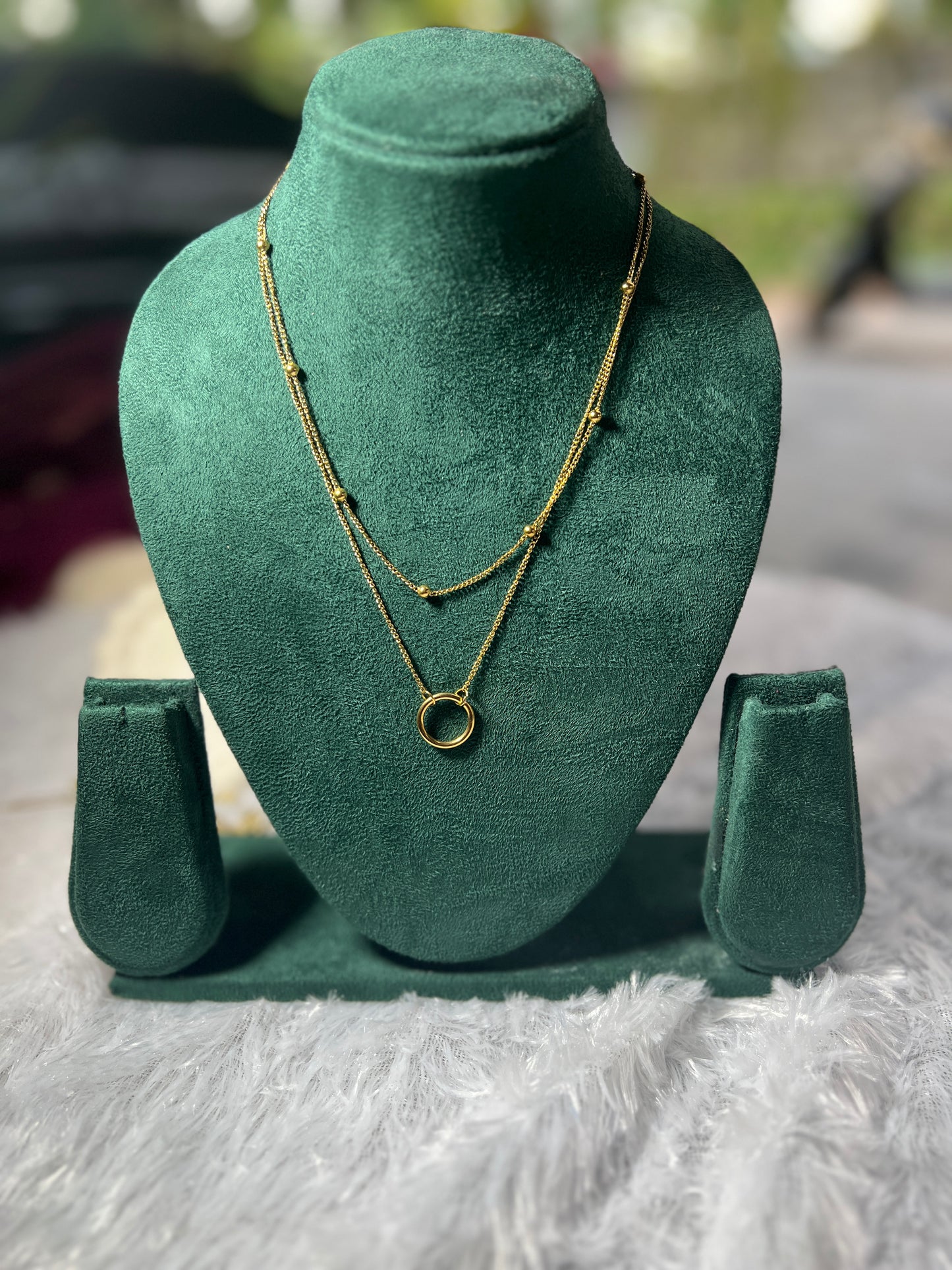Contemporary double layered chain