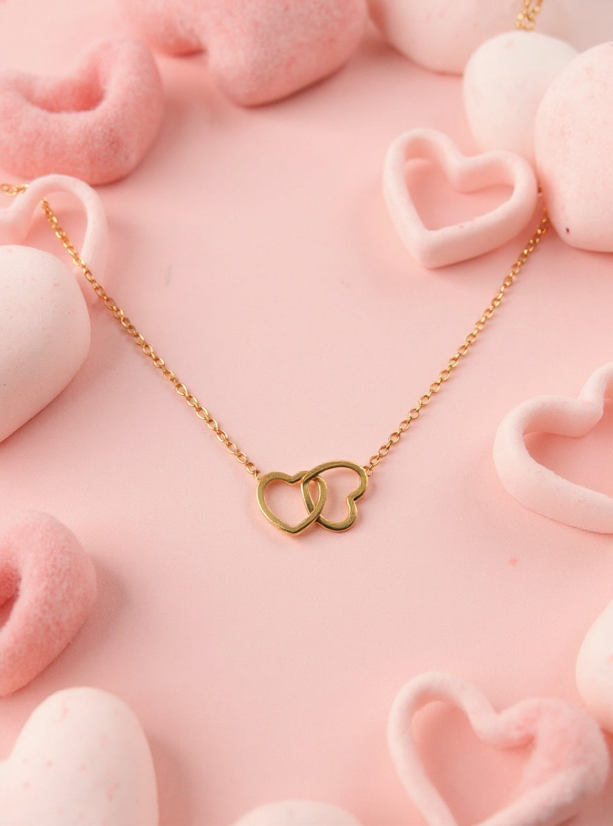 Double heart themed pendent