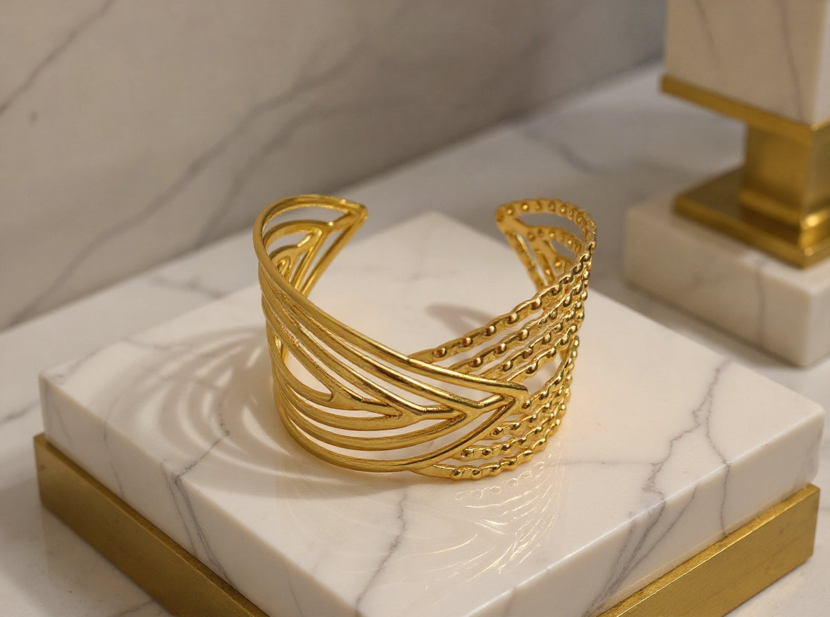 Contemporary cuff bangle