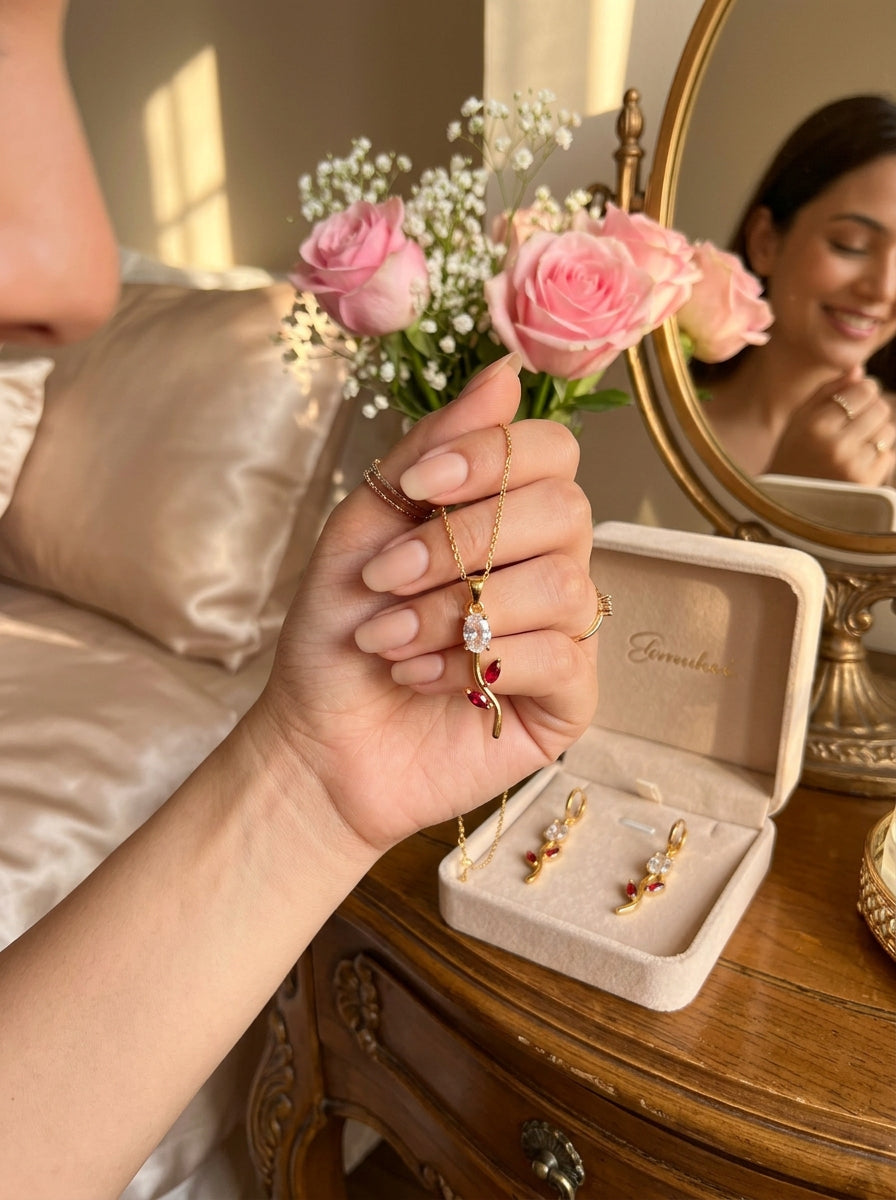 Tulip Gold Chain Set  HJ-1073