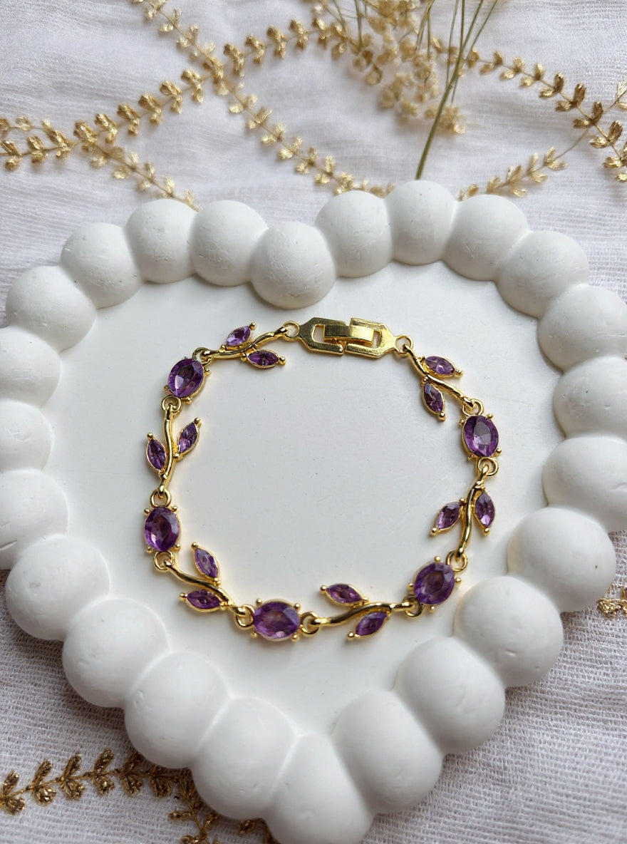 Purple tulip bracelet
