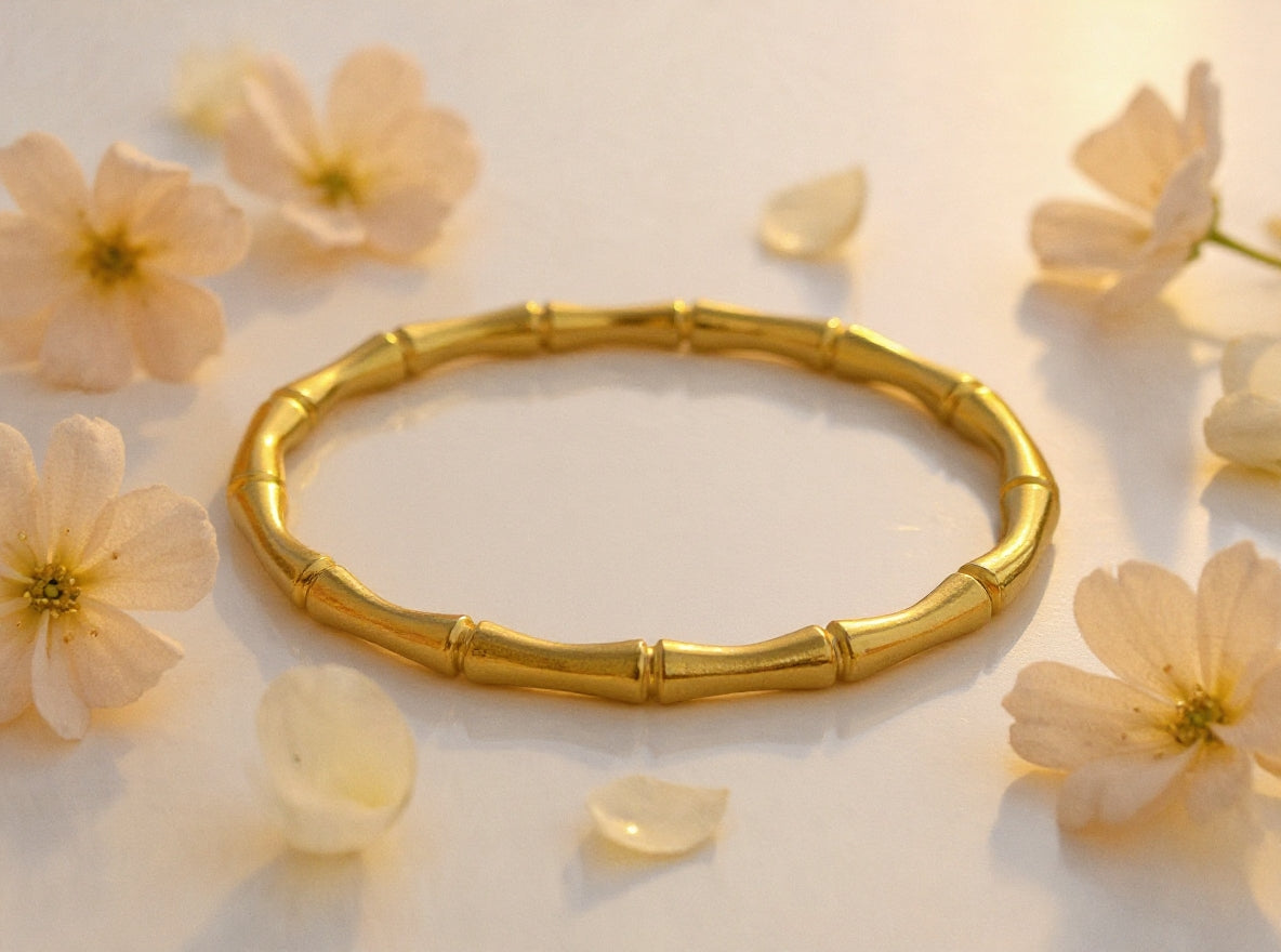 Korean Anti‑Tarnish Bamboo‑Style Gold Bangle.