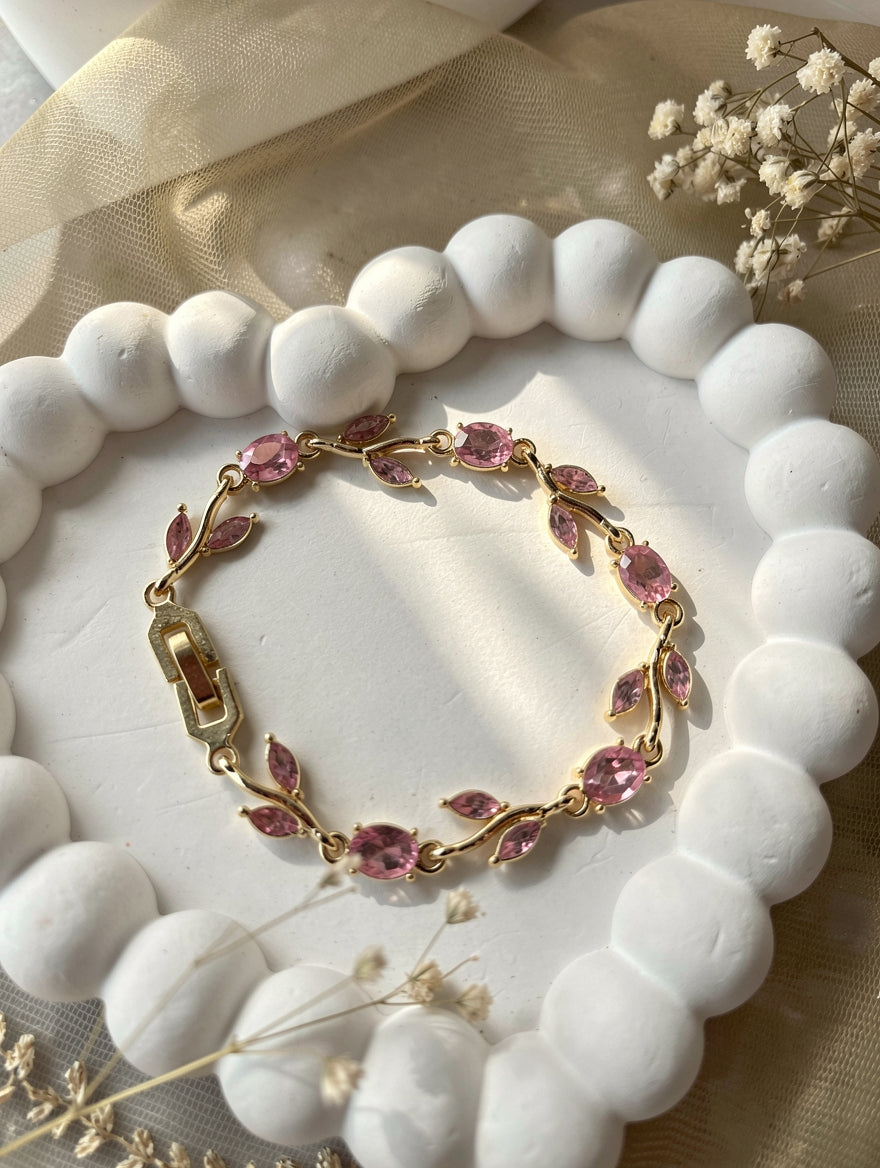 Pink tulip bracelet
