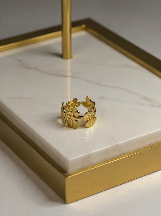 Leaf themed ring   HJ-1060