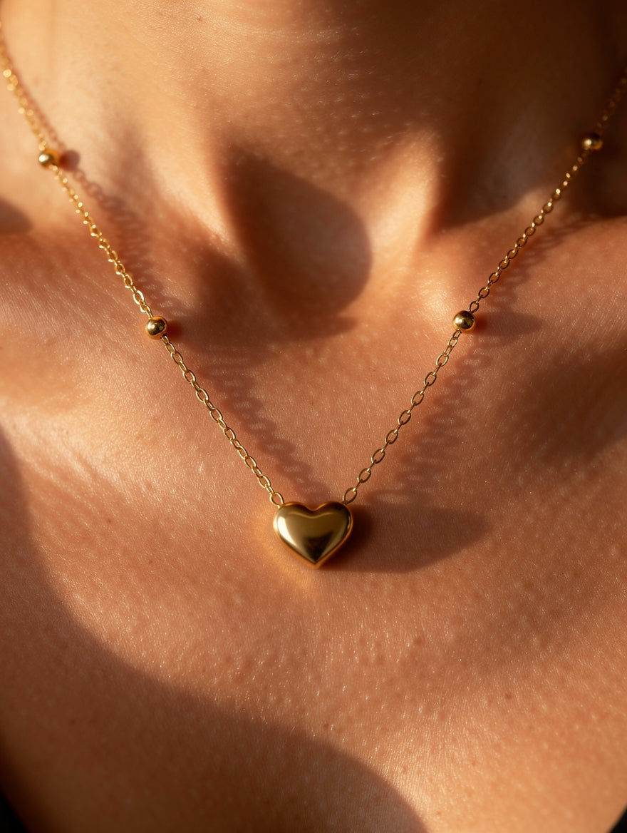 Minimalist Heart  theamed  Necklace