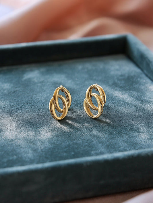 Aurelia Interlocking Oval Chain Link Earrings