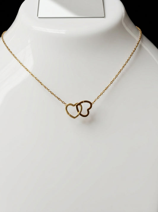 Double heart themed pendent