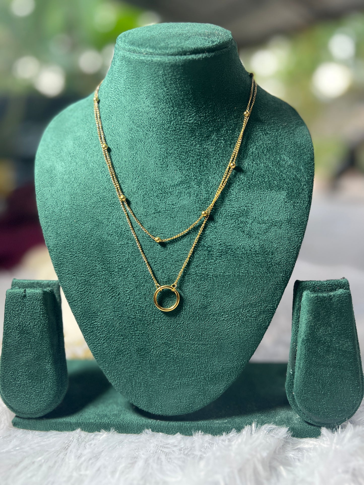 Contemporary double layered chain