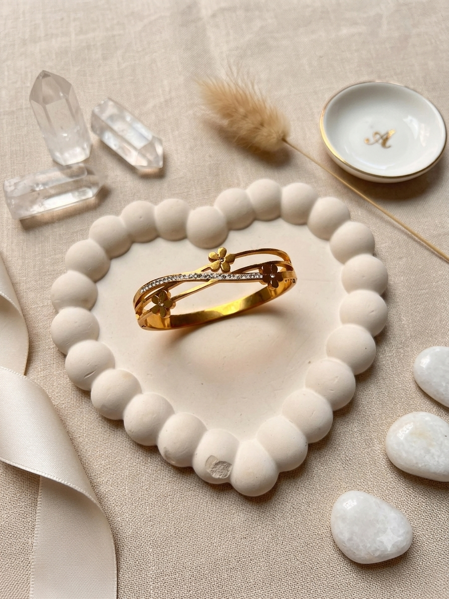 Baby bangle