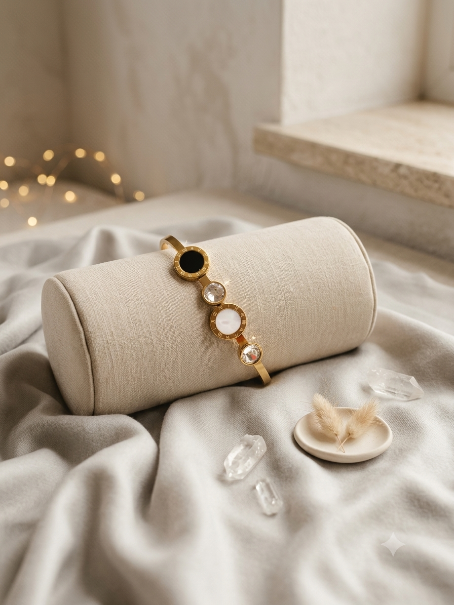 Circle stone Gold bangle
